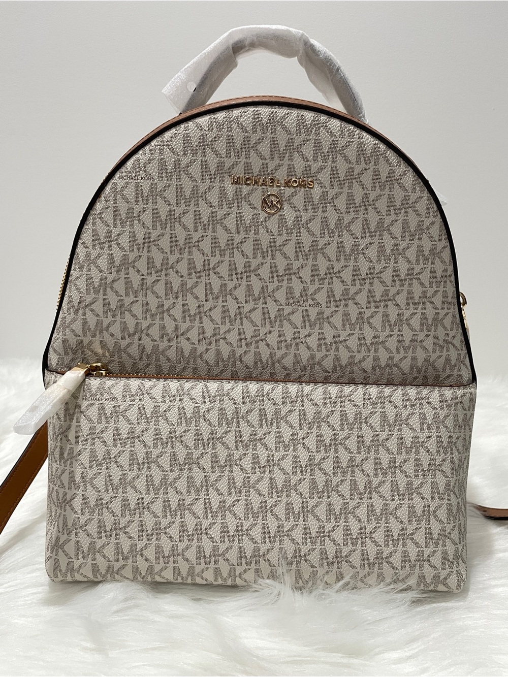 Michael Kors Back pack -Valeri